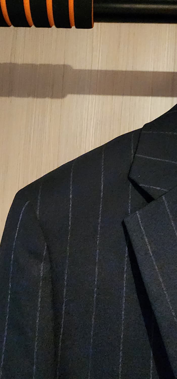 지오지아 핀 스트라이프 네이비 자켓 슬림L 상품이미지3