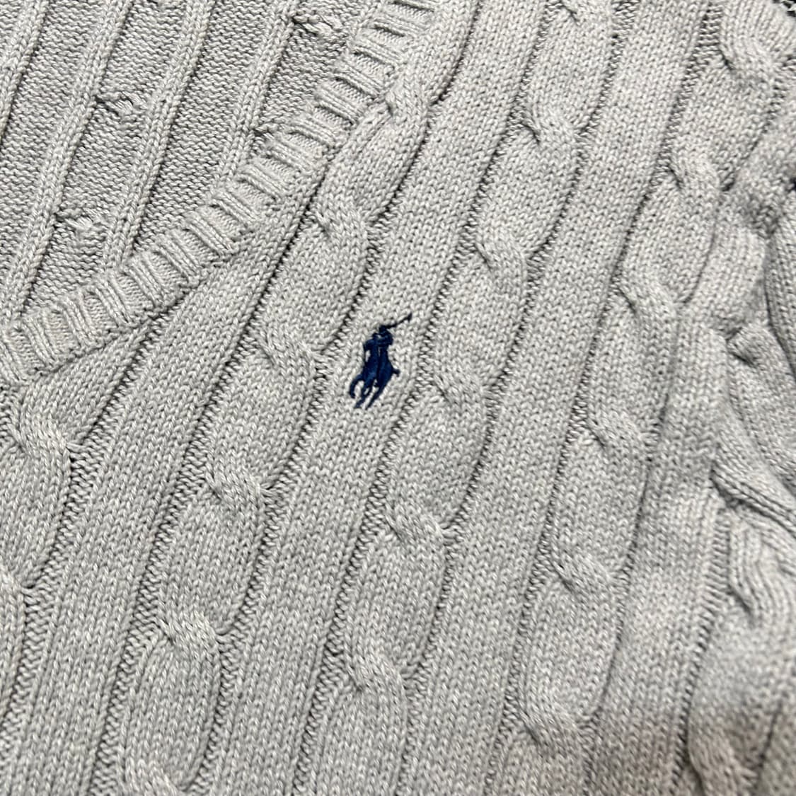 폴로 랄프로렌 그레이 케이블 브이넥 니트 상품이미지4