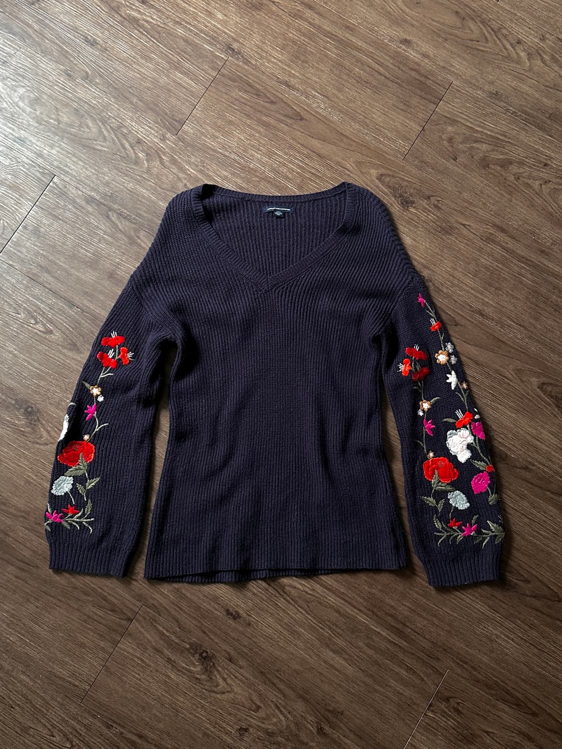 American Eagle Outfitters 로즈 엠브로이더리 니트 상품이미지7