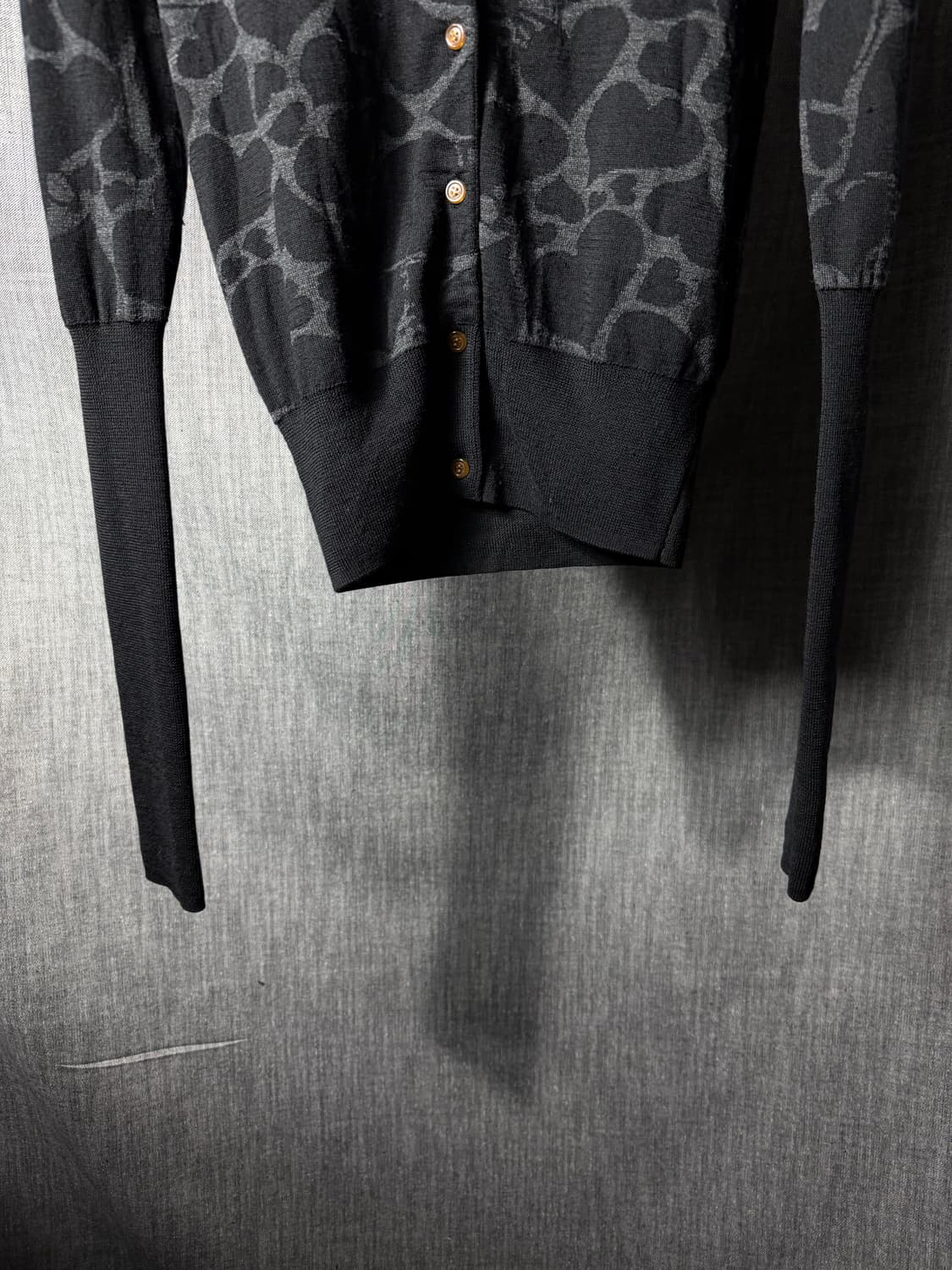 비비안웨스트 하트 패턴 니트가디건 상품이미지4