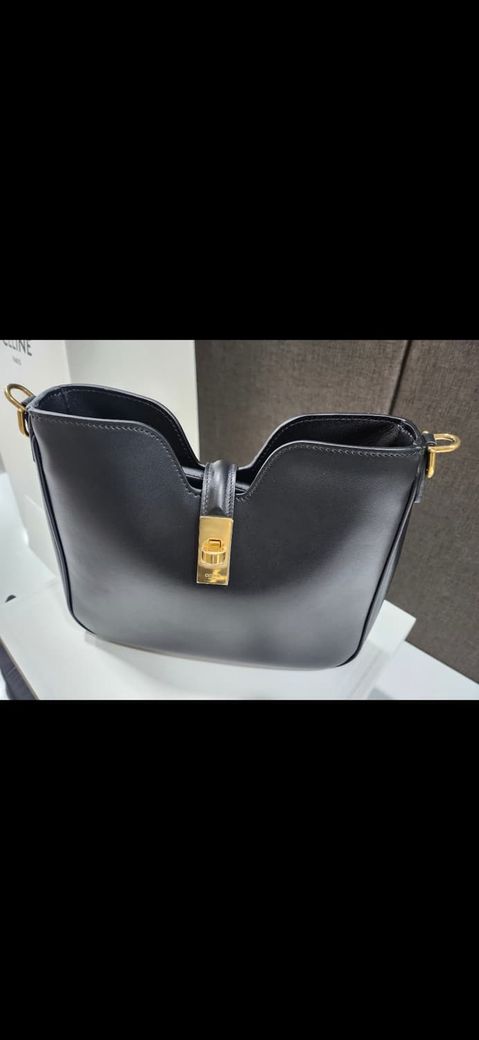 셀린느 백화점교환 410->350(60만원할인) 상품이미지1