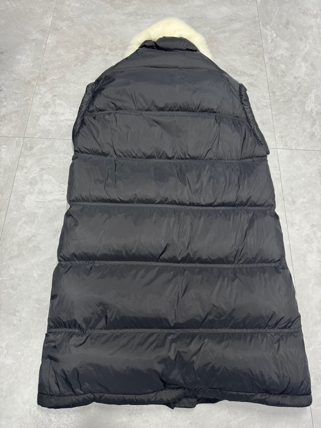 이브살로몬 21FW  상품이미지2