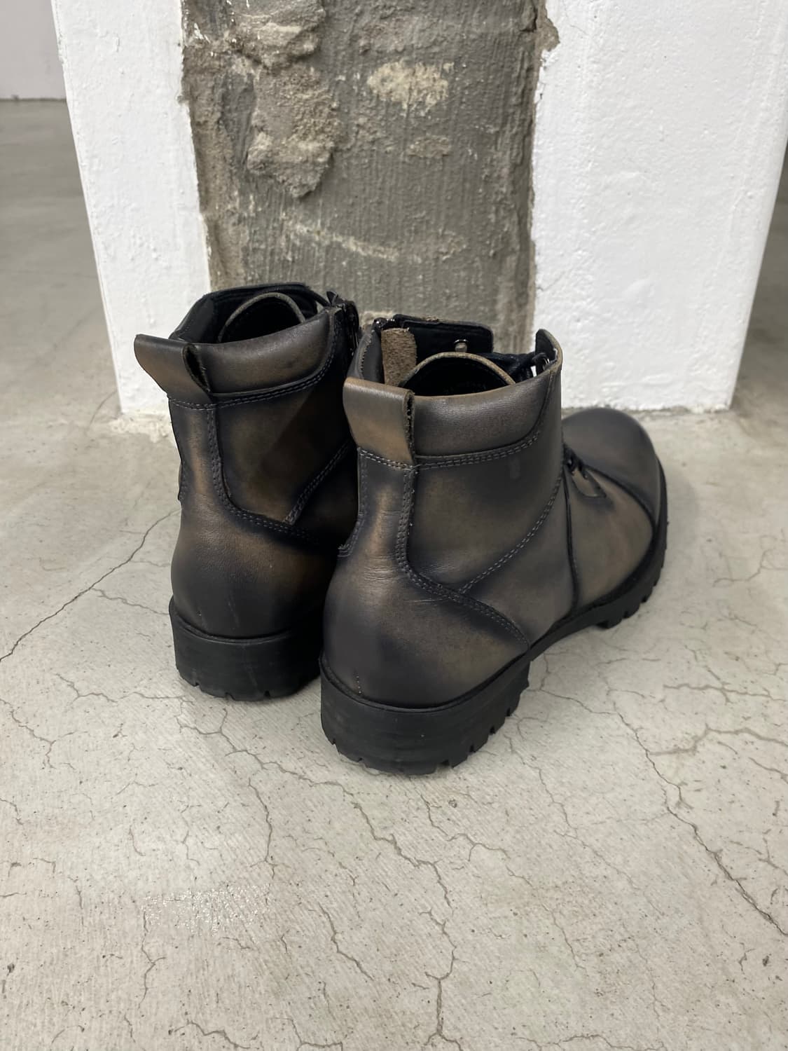 훕데두 워시드 레이스업 레더 부츠 상품이미지4