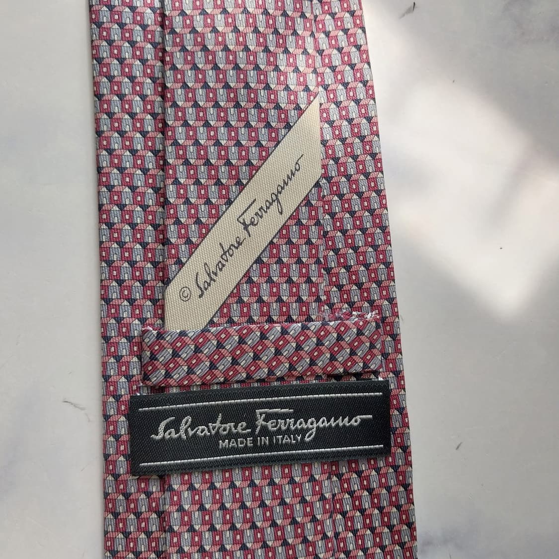 페라가모 실크 와인 하우스 패턴 넥타이 7.9cm A등급 K2319 상품이미지7