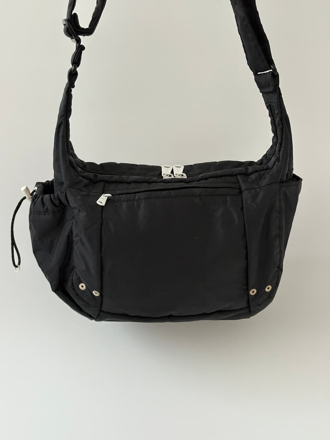 Cue Shoulder Bag S (Black) 상품이미지3