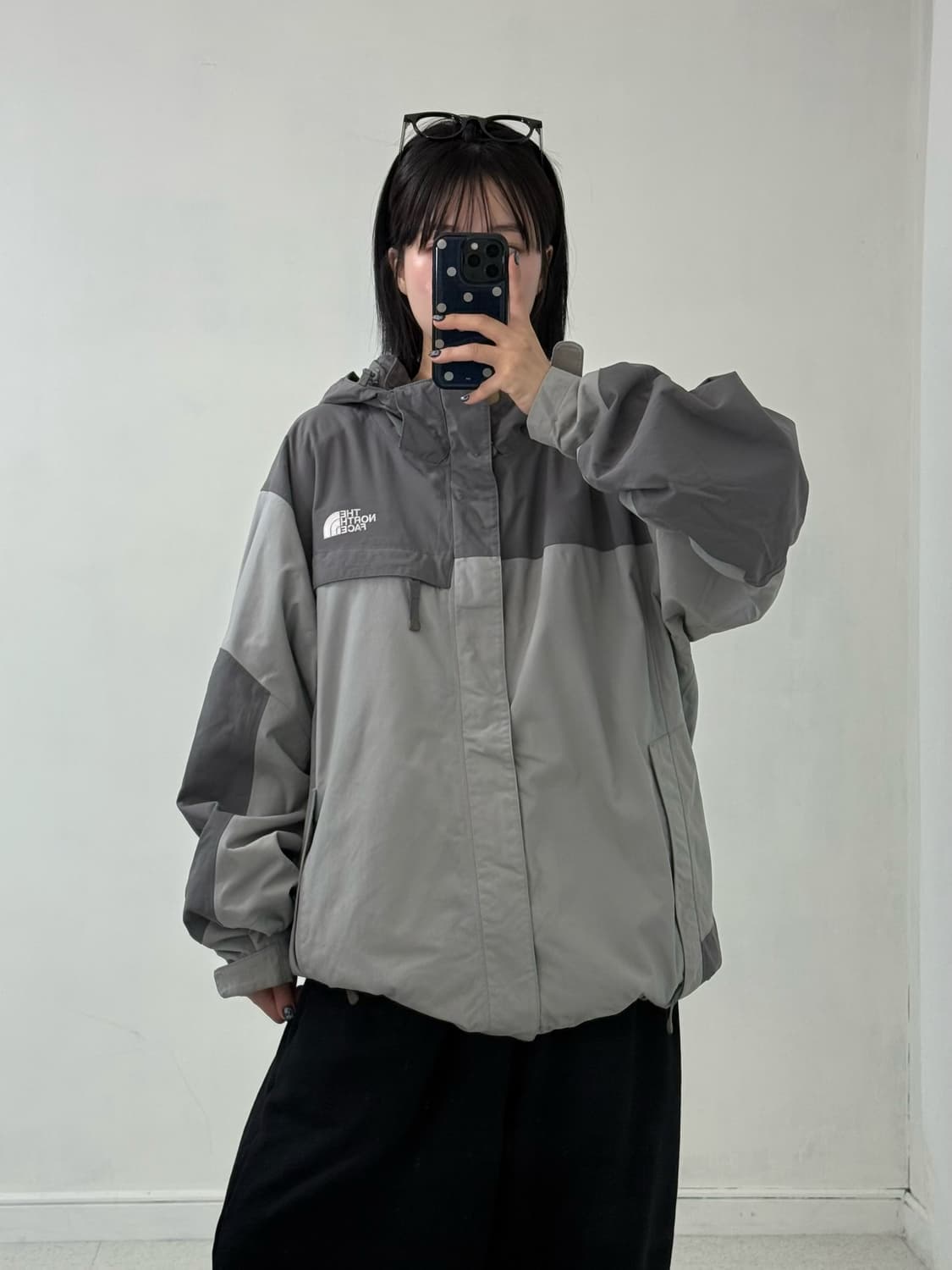 노스페이스 뮤트 그레이 바람막이 상품이미지1