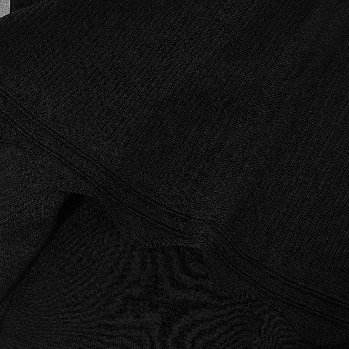 미샤 체인 장식 슬리브리스 니트 탑 상품이미지3