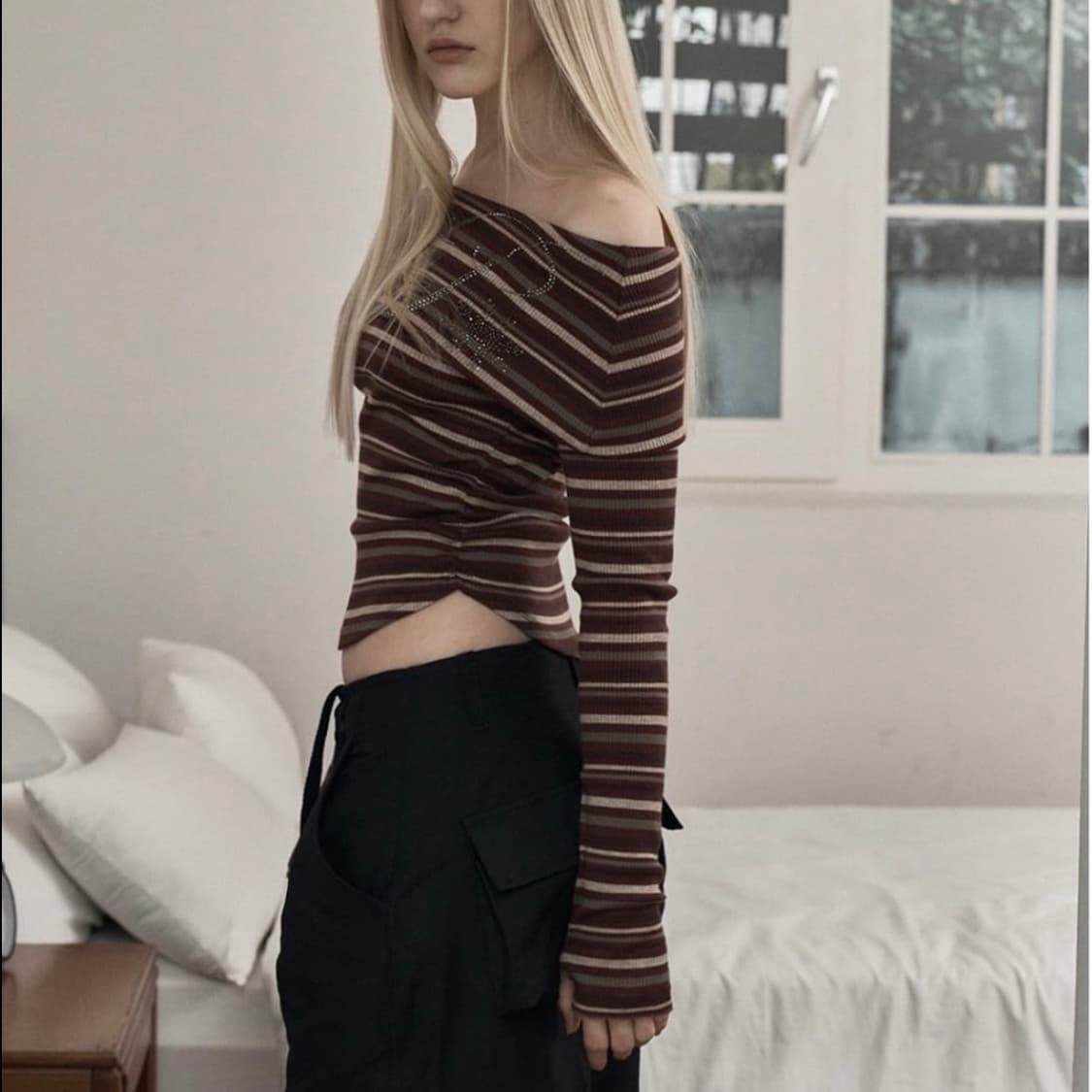 플리즈노팔로우 Zemma Crystal Off-Shoulder 버건디 상품이미지6