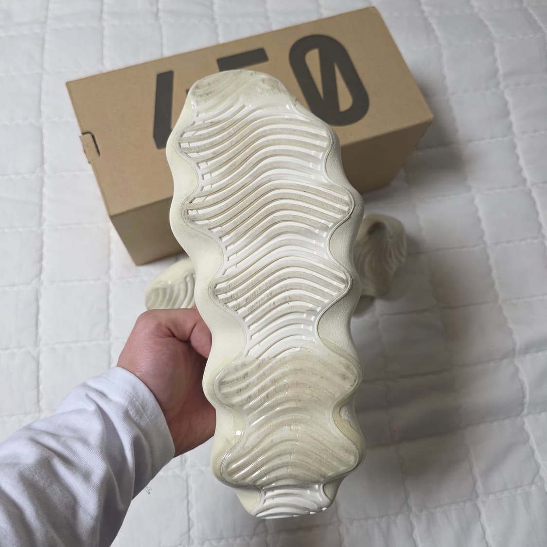 (중고) 아디다스 이지 450 클라우드 화이트 285사이즈 상품이미지4