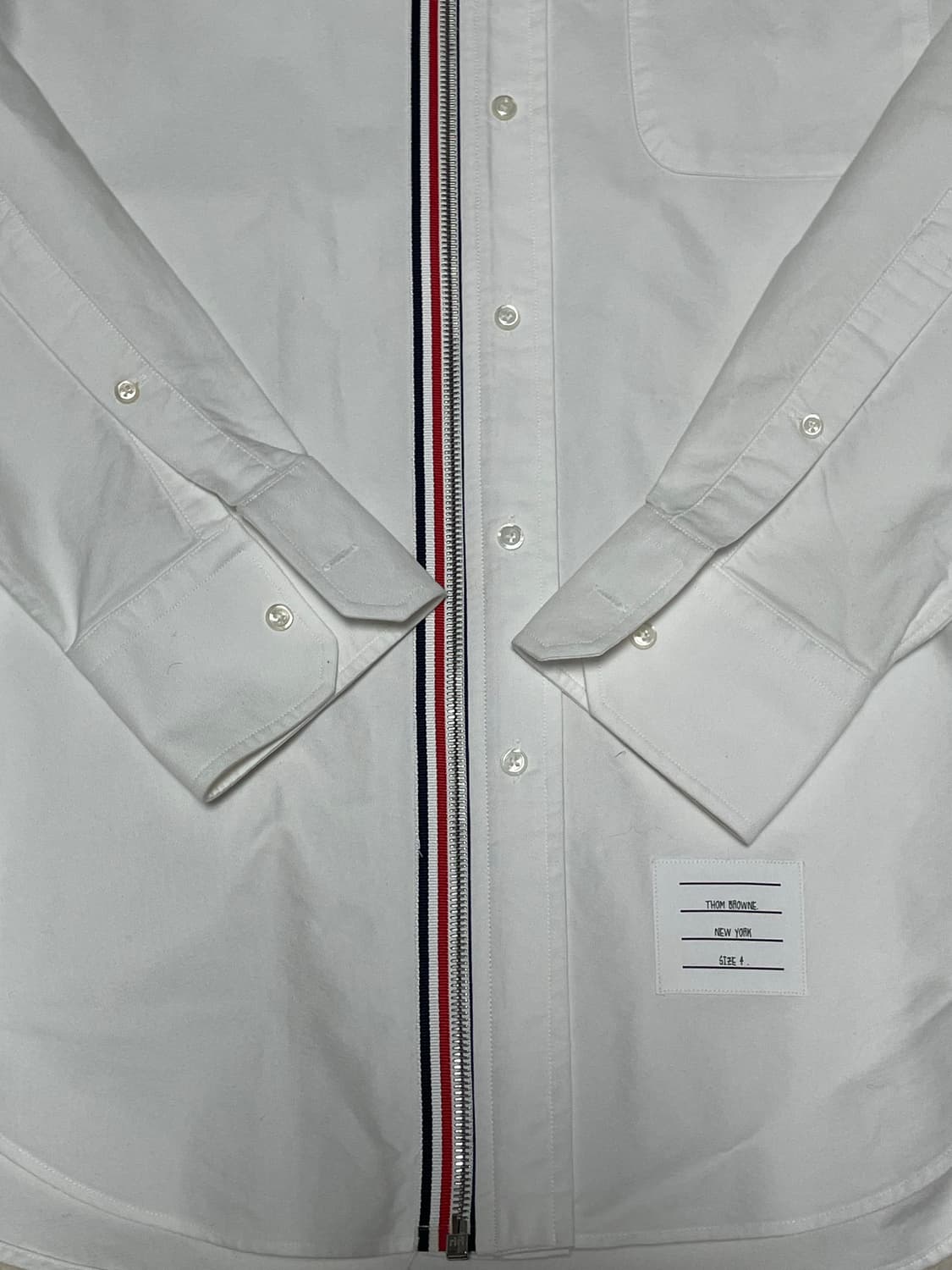 톰브라운 사선완장 지퍼 포켓 셔츠 자켓 [4] 상품이미지4
