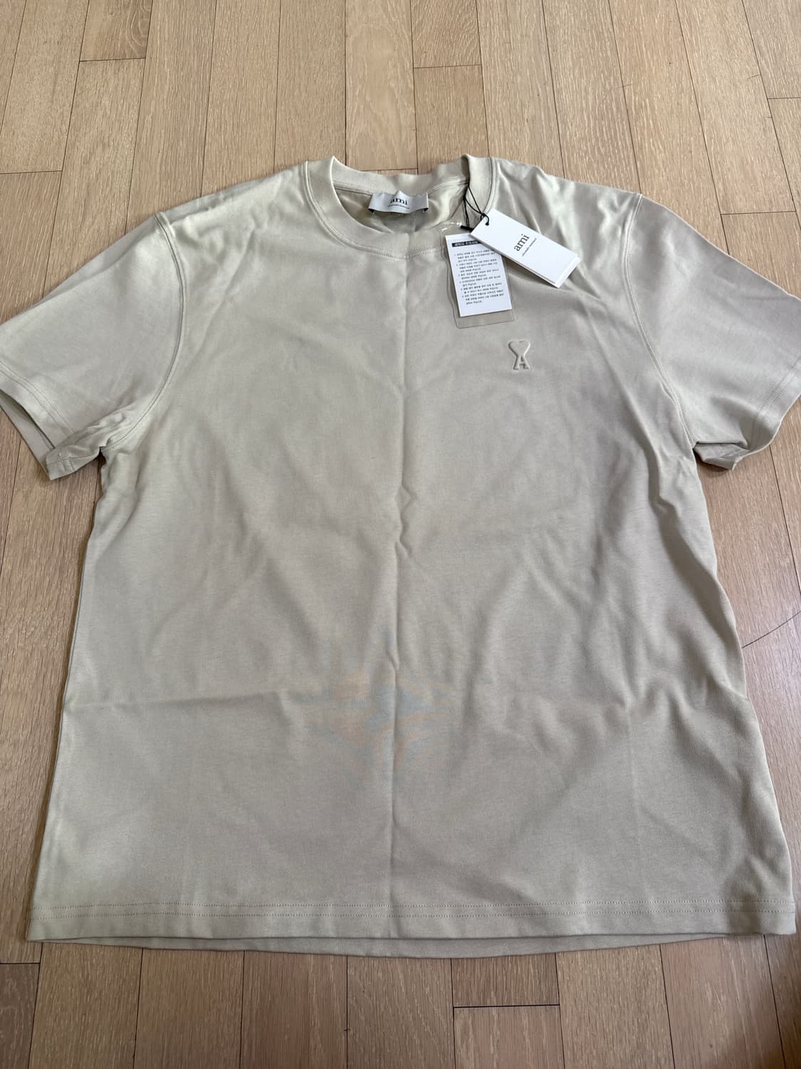 아미 반팔 상품이미지1