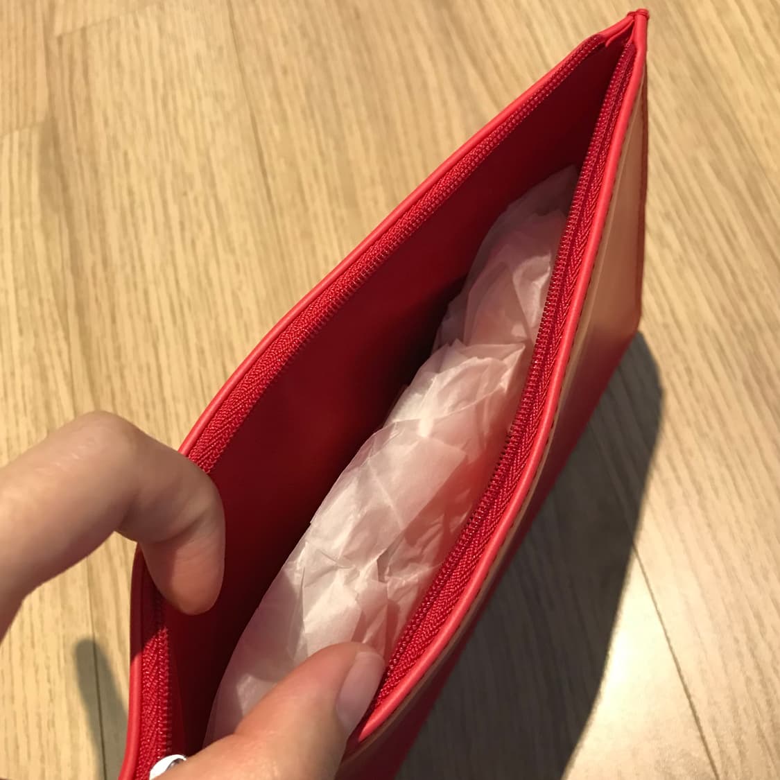 지방시 레드 파우치  상품이미지3