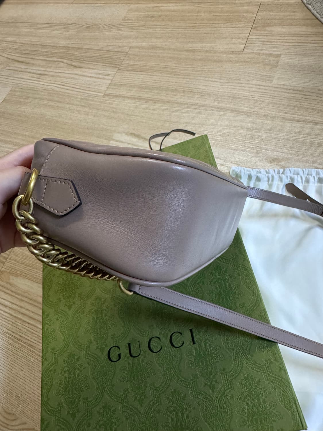 정품 구찌 마몬트 마틀라세 숄더백 상품이미지5