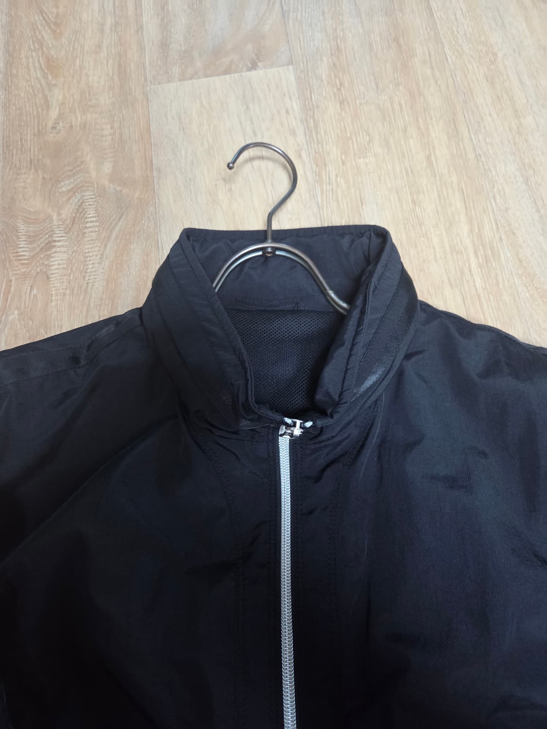 (110) 26SS 솔리드옴므 블랙 나일론 집업 블루종 상품이미지6