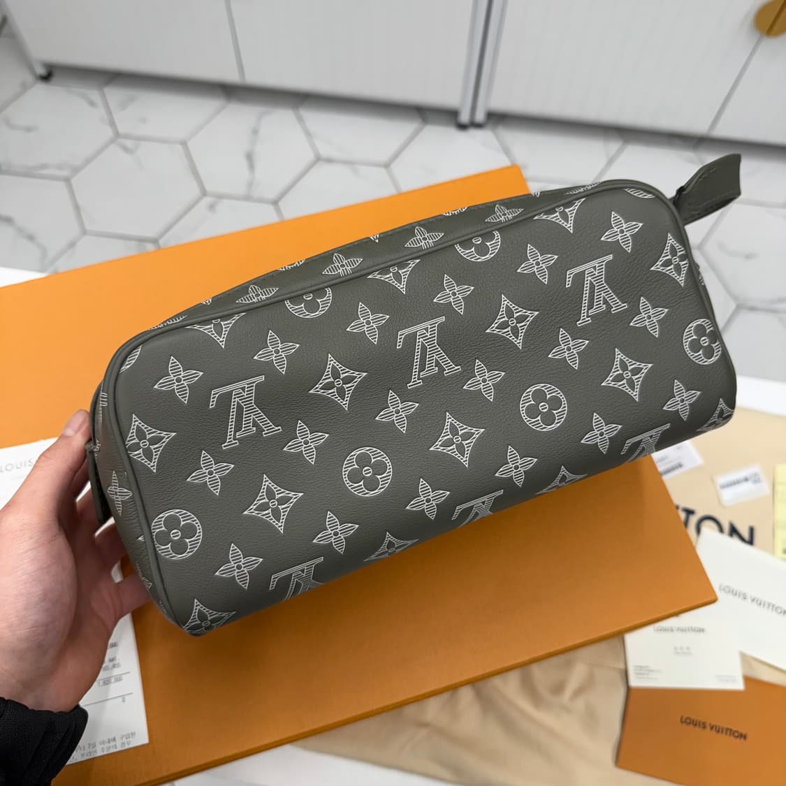 [25년/풀박스] 루이비통 쉐도우 돕키트 상품이미지6