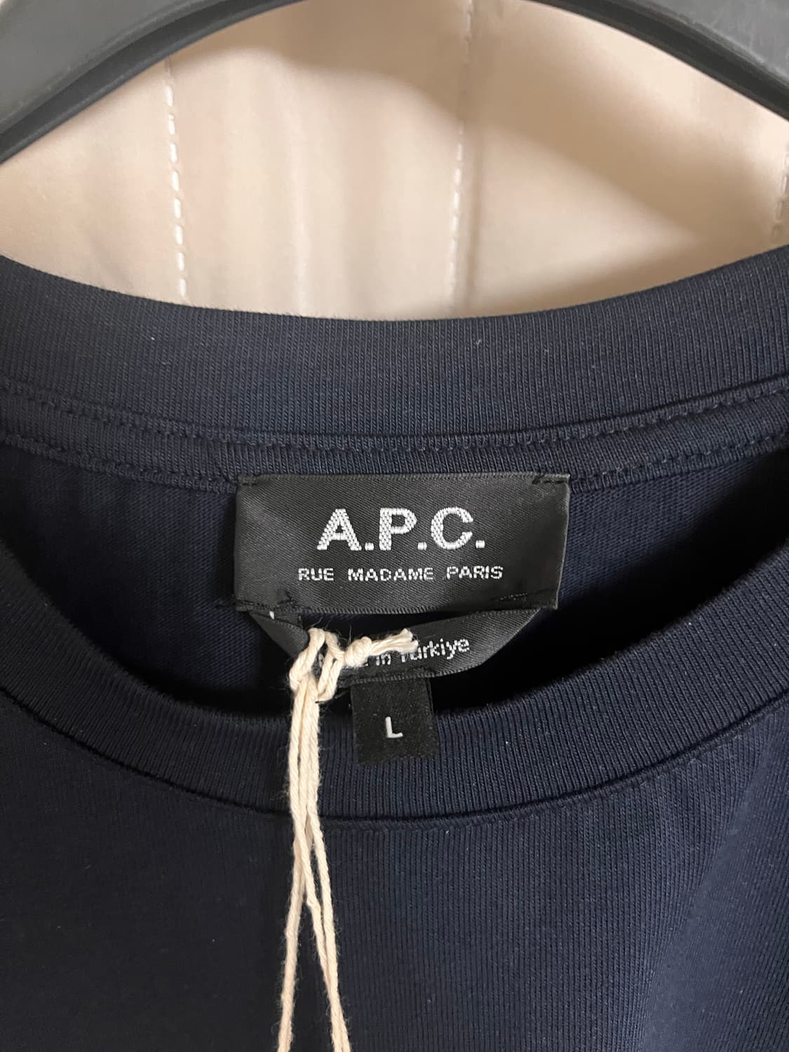 아페쎄 반팔 네이비 L 택있음 상품이미지3