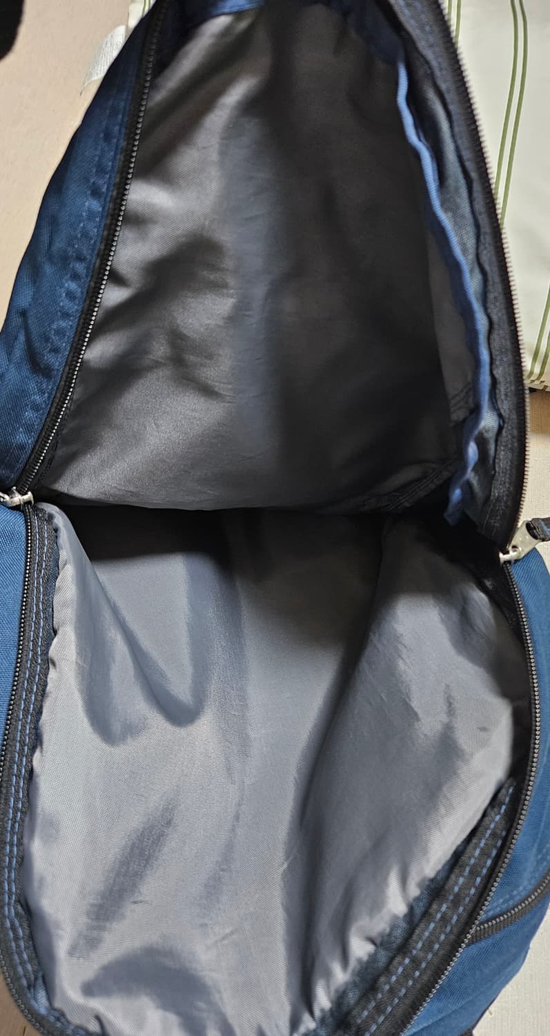 진스포츠 빅스튜던트 백팩 네이비(치이카와 하치와레 키링 포함)가방 상품이미지6