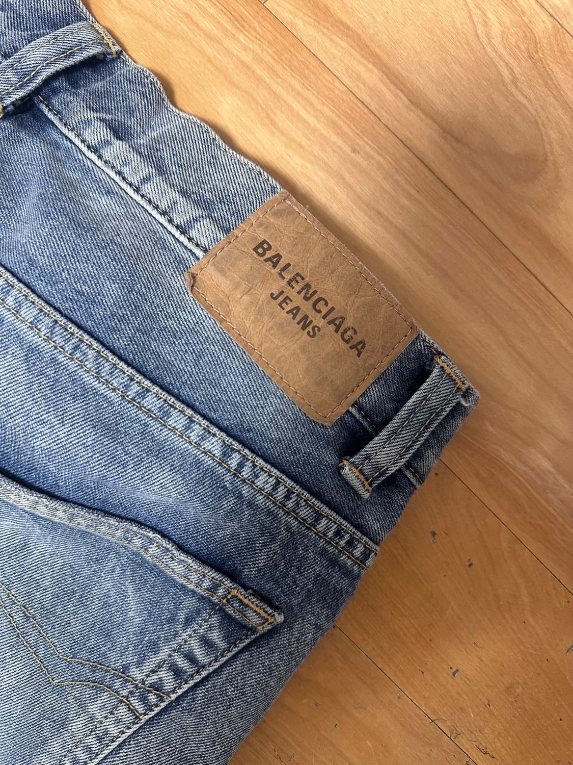 발렌시아가 플레어 팬츠 상품이미지3