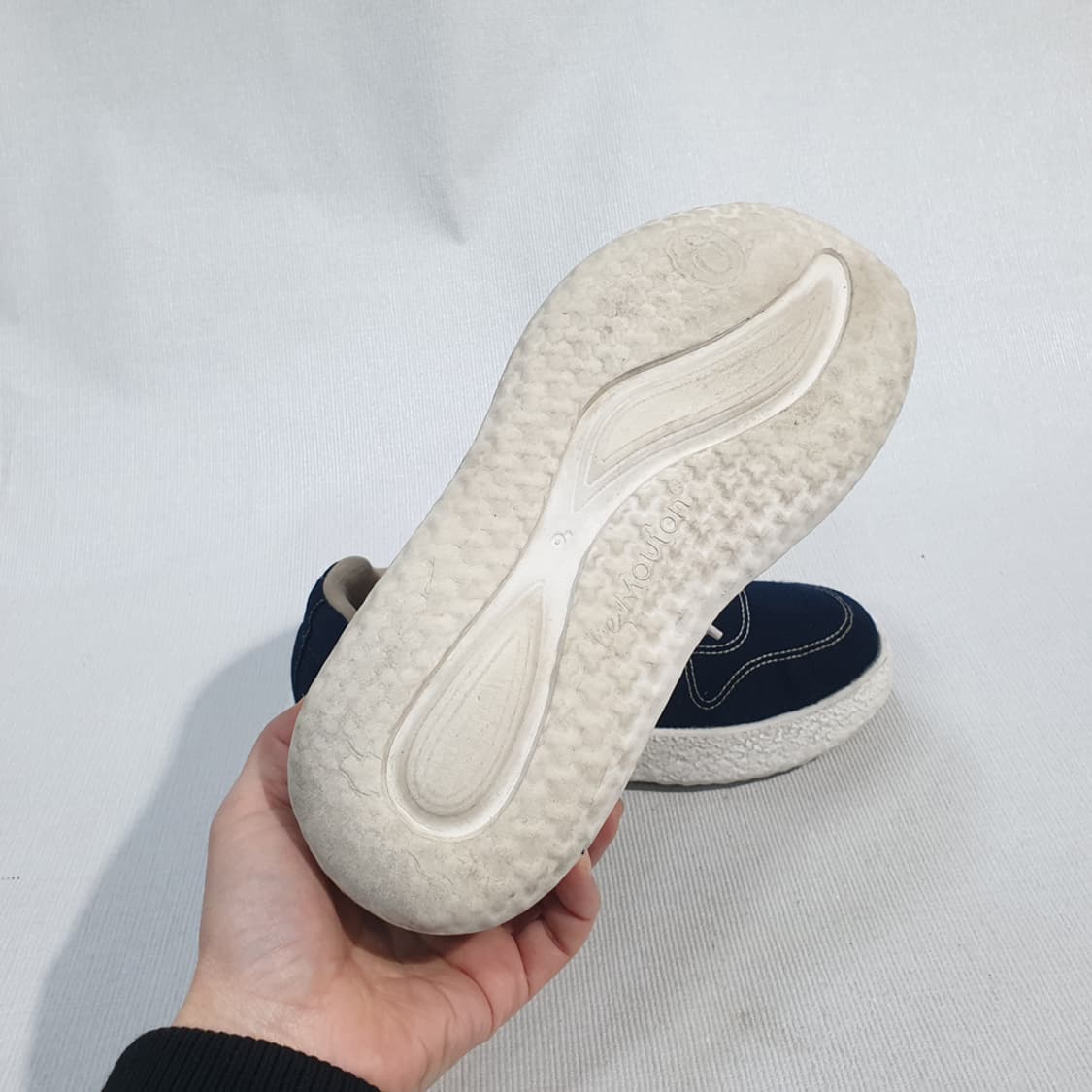 르무통 네이비 운동화 235 상품이미지6