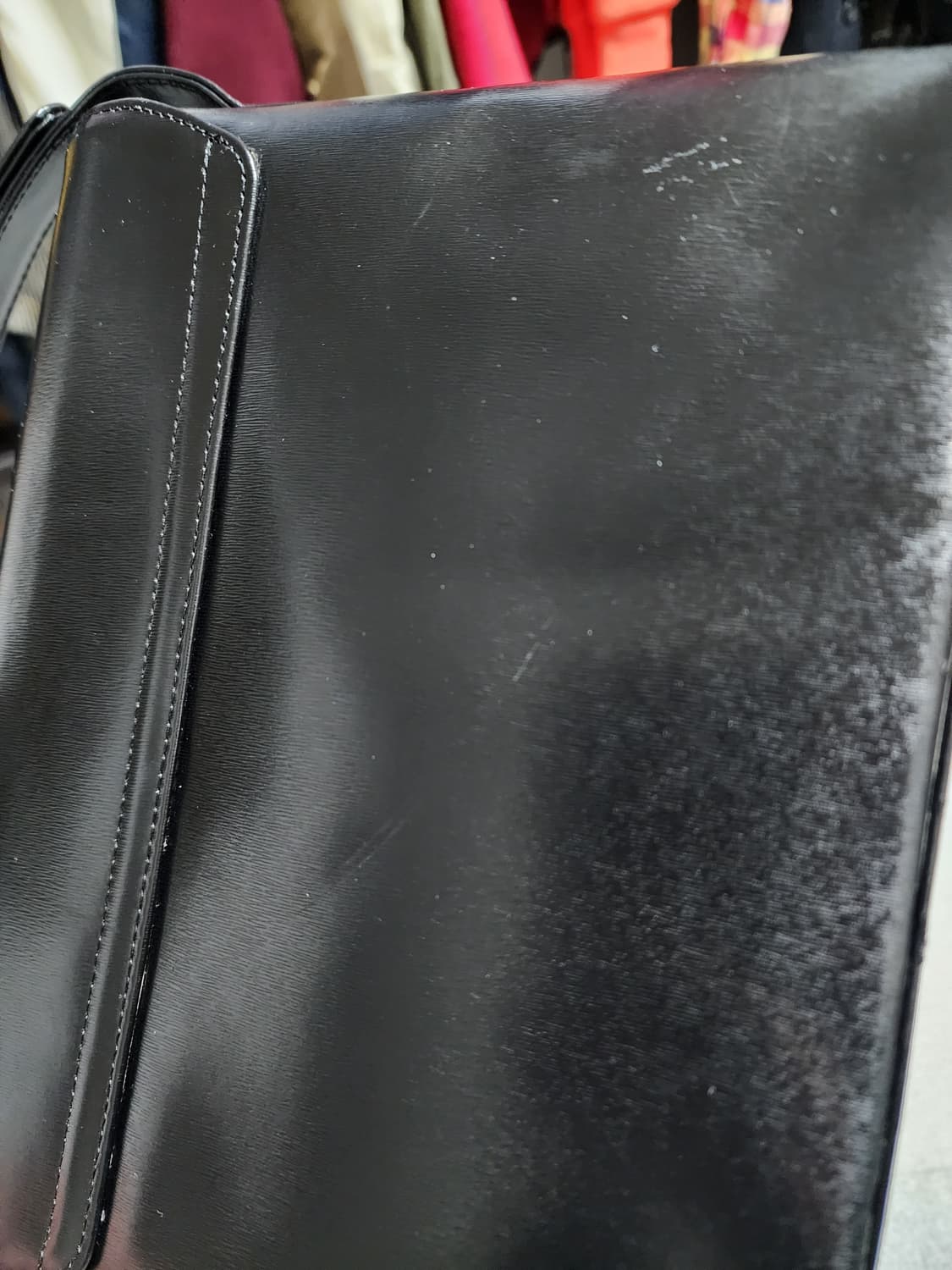 닥스 블랙 유광 숄더백 상품이미지9