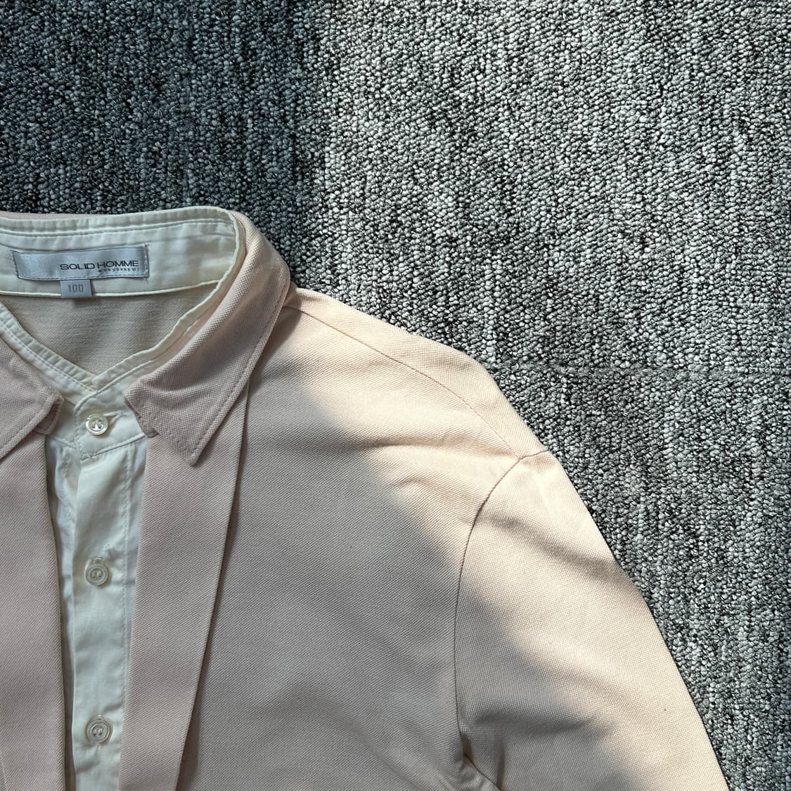 솔리드옴므 레이어드 핑크 긴팔티셔츠 상품이미지2