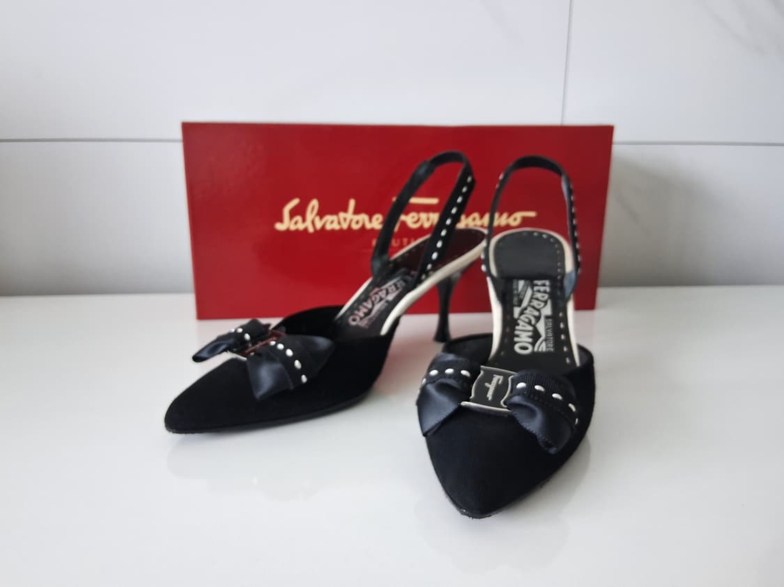 페라가모 스웨이드 슬링백 뮬 Size 6.5 (거의 새거) 상품이미지3