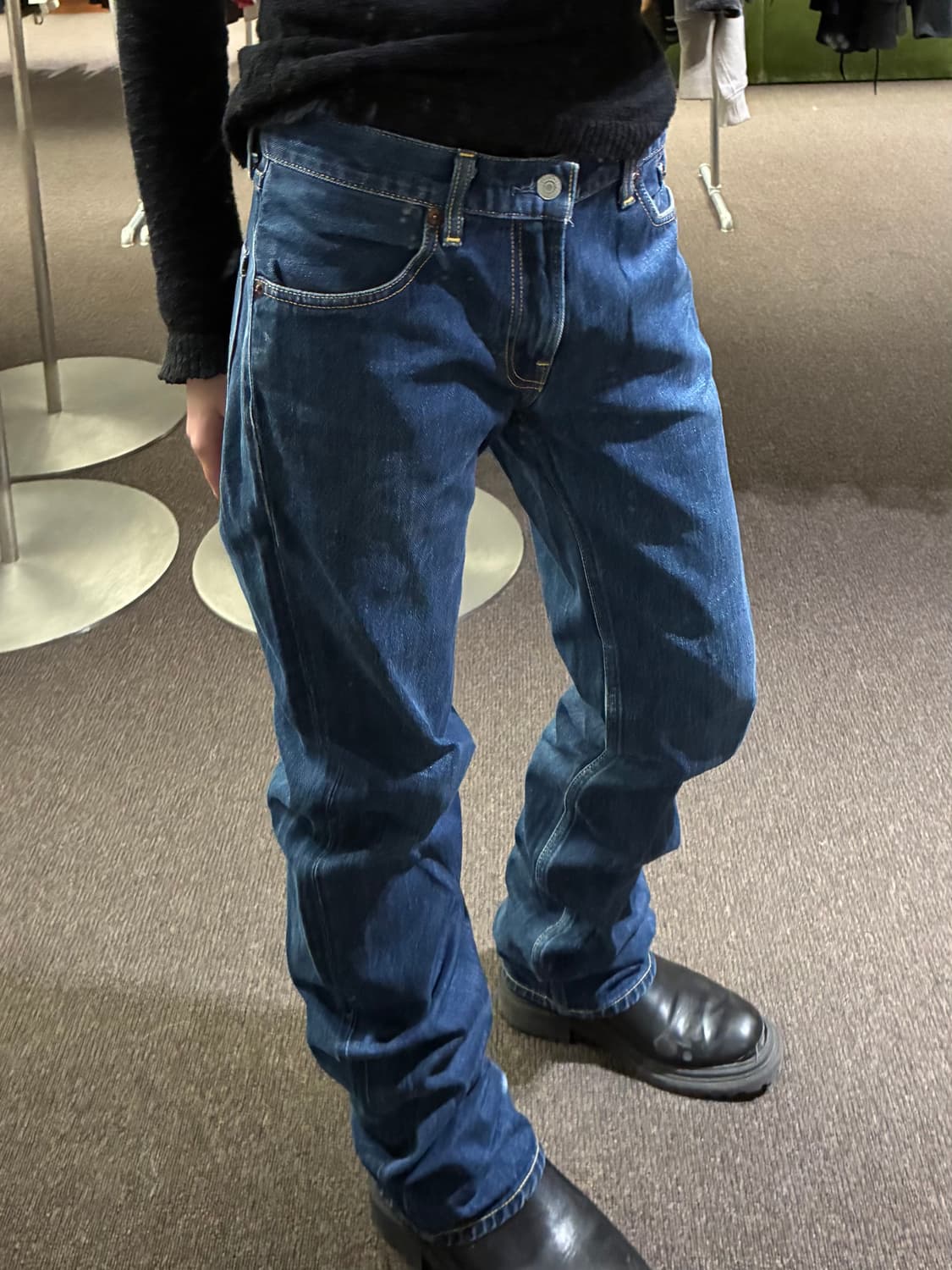 30x34)리바이스 빈티지 502 여성 중청 데님팬츠 상품이미지3