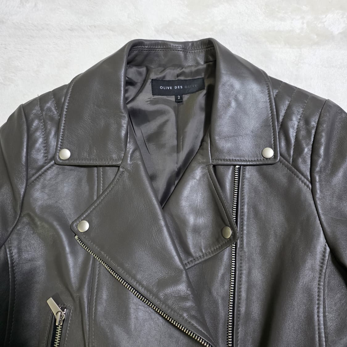 (55)여성 올리브데올리브 양가죽 라이더 자켓 그레이 상품이미지2