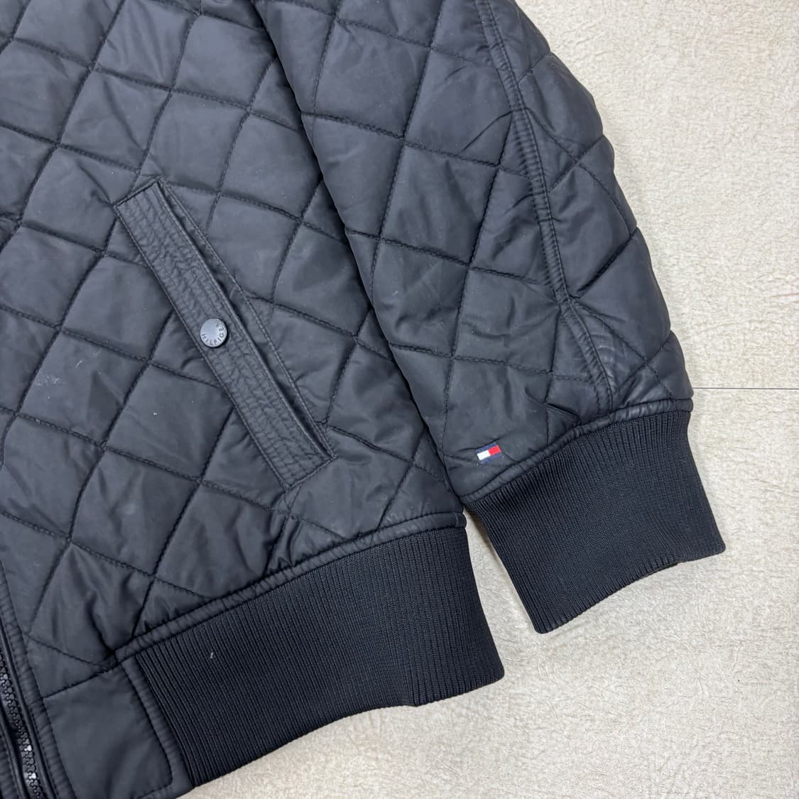 타미 힐피거 스몰로고 퀼팅 자켓 상품이미지2
