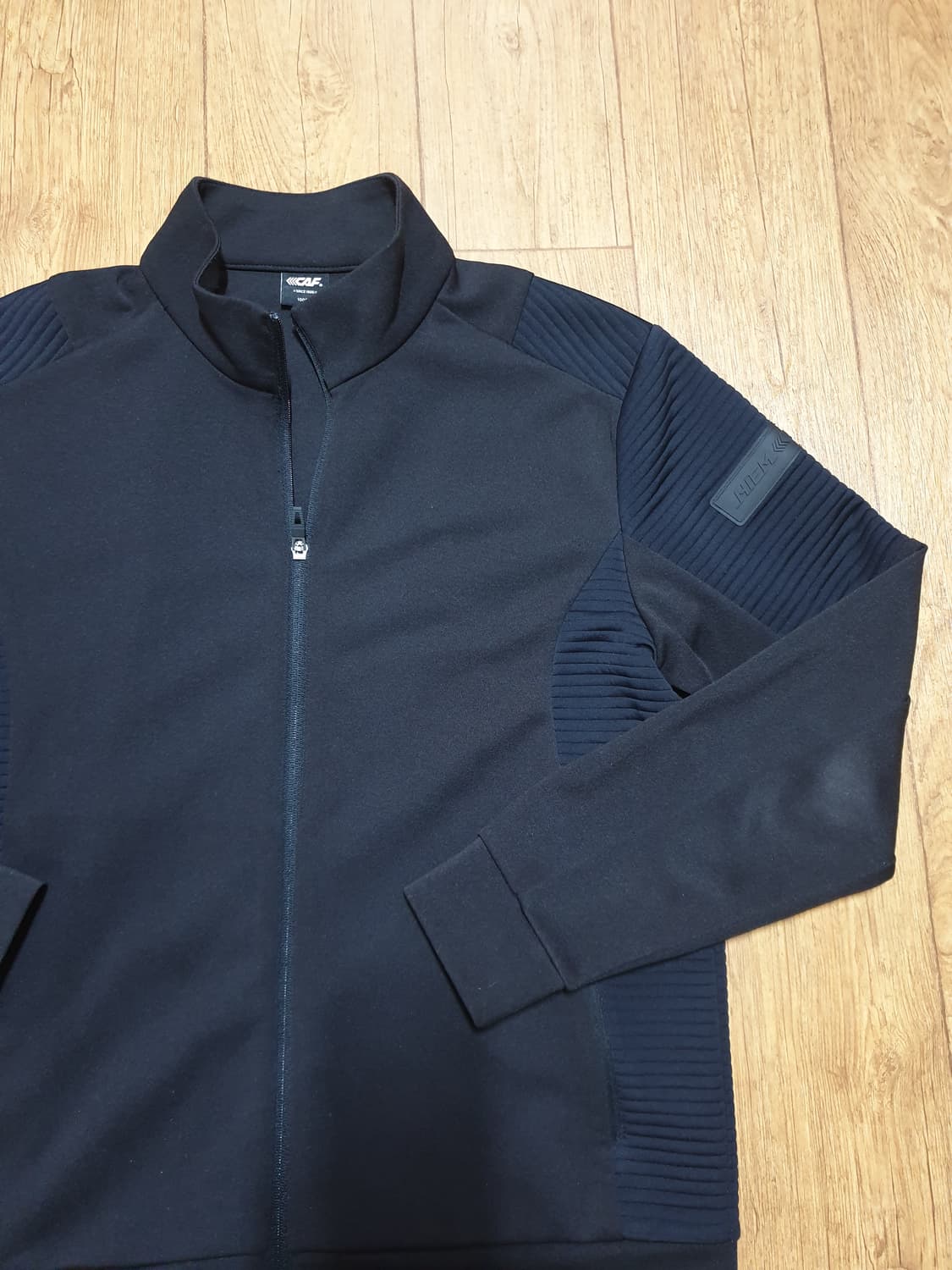 1194 르까프 운동복 집업 100 사이즈입니다 상품이미지3