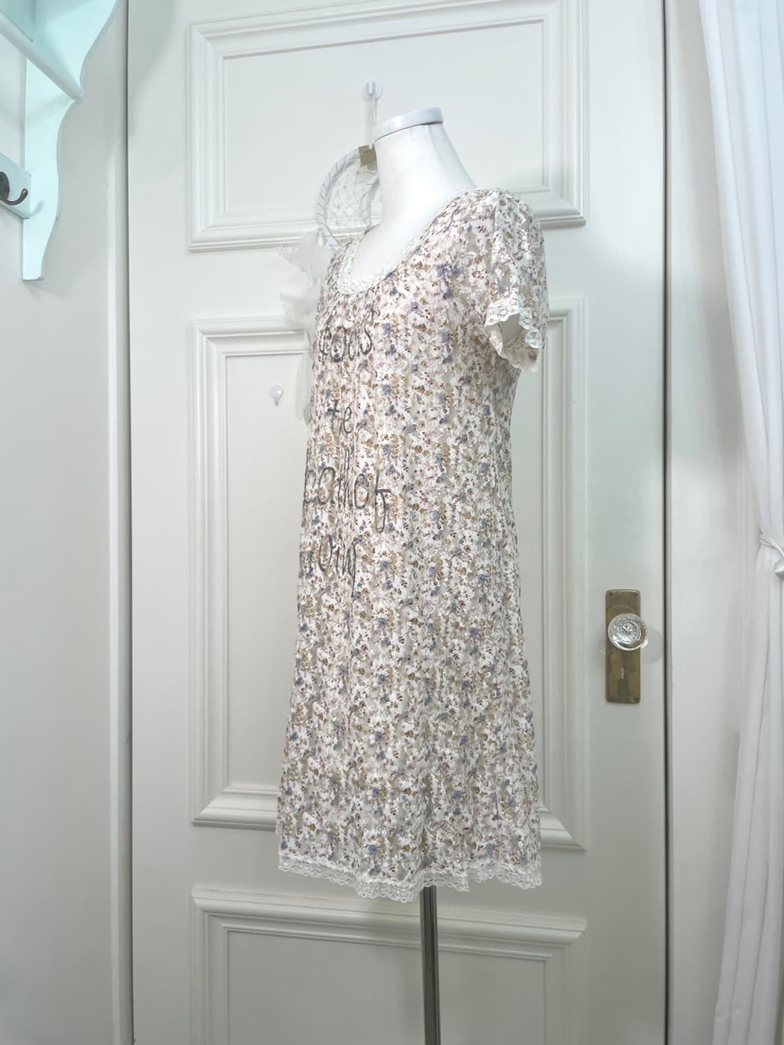 flower lace lettering midi opc(size-F) 상품이미지2