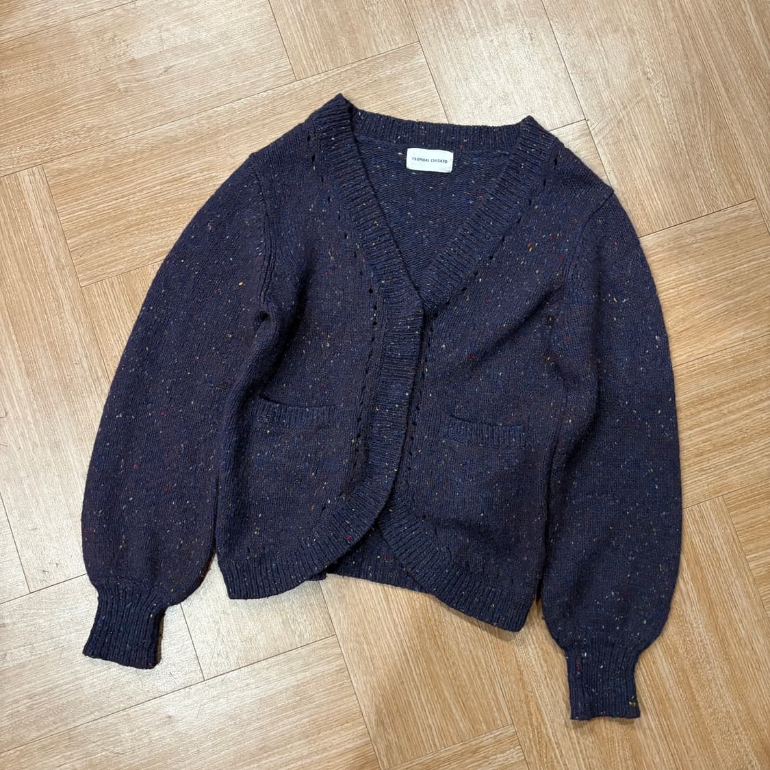 츠모리 치사토 브이넥 가디건 상품이미지1