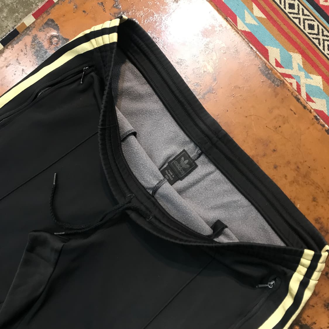 아디다스 블랙 밴딩 골드 트랙 팬츠 허리 35 37 사이즈 상품이미지4