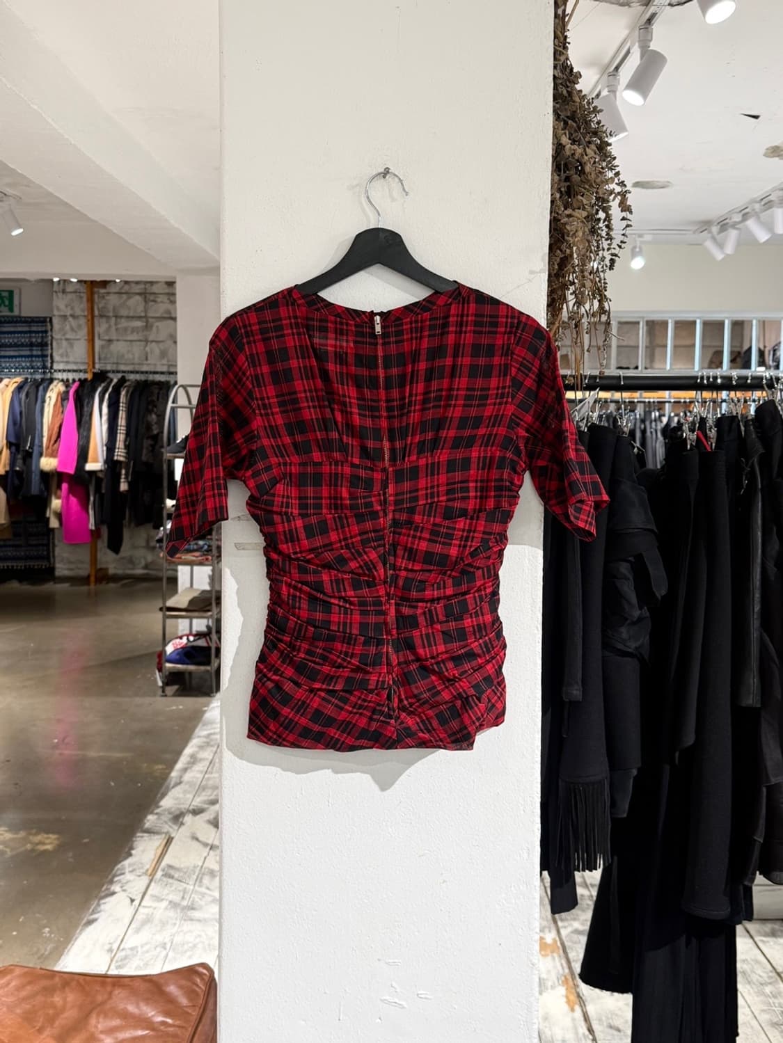 이자벨마랑 에뚜왈 레드 블랙 타탄 체크 탑 스커트 셋업 상품이미지3