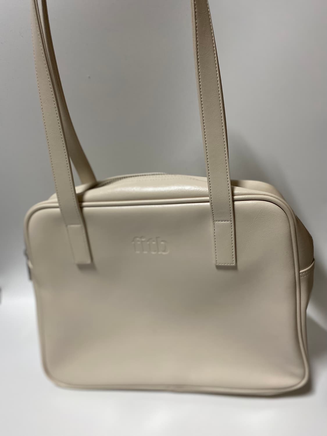 필인더블랭크 숄더백 상품이미지1