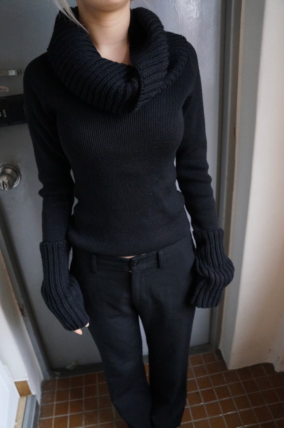 미우미우 터틀넥 니트 상품이미지1