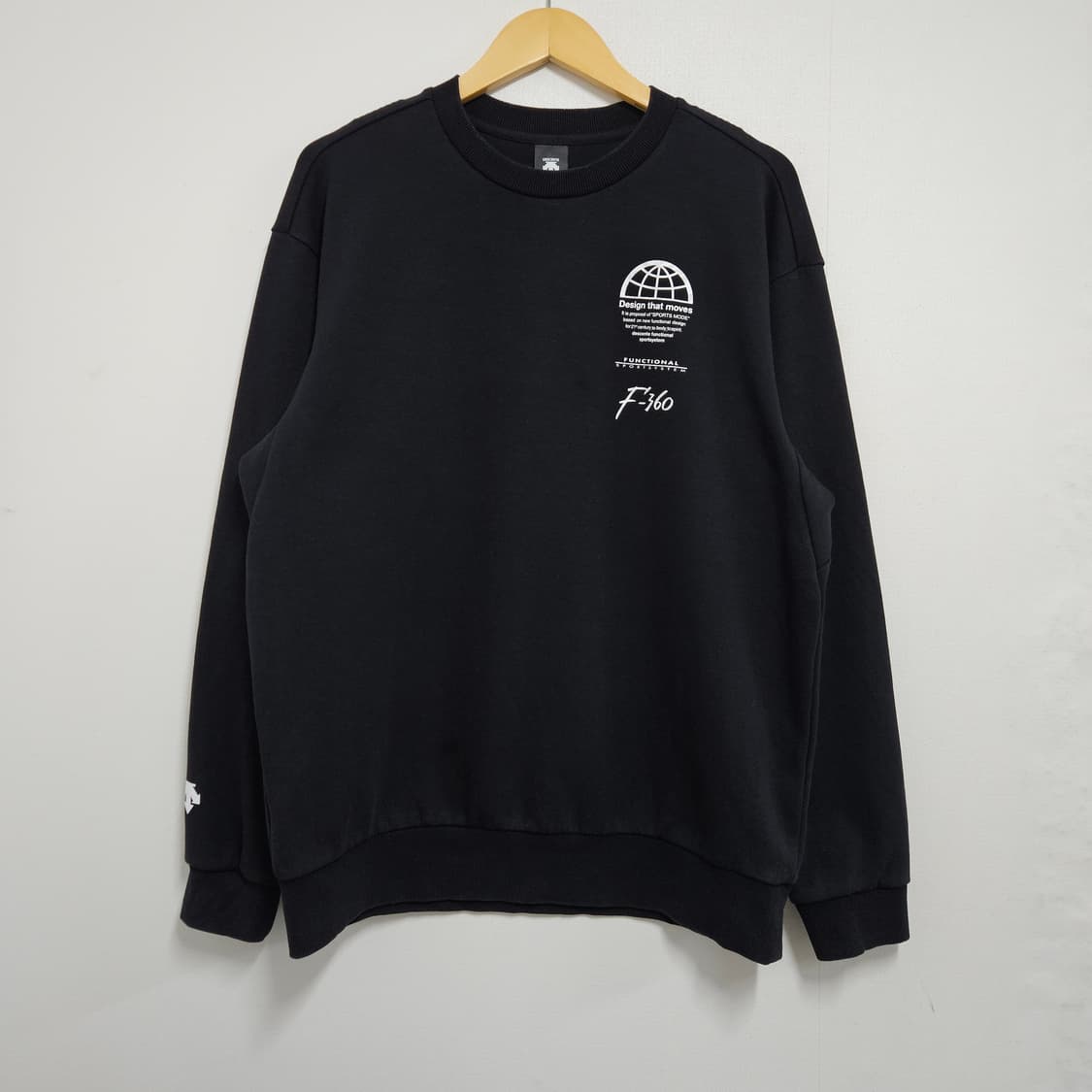 XL 105) 데상트 트레이닝 맨투맨 상품이미지2