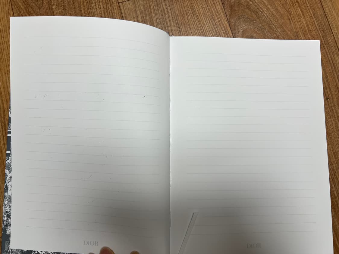 디올 하드커버 노트 상품이미지4