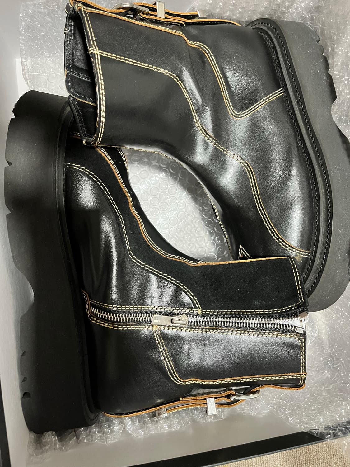 (WOMEN) FIA WESTERN RAW CUT ANKLE BOOTS 상품이미지6
