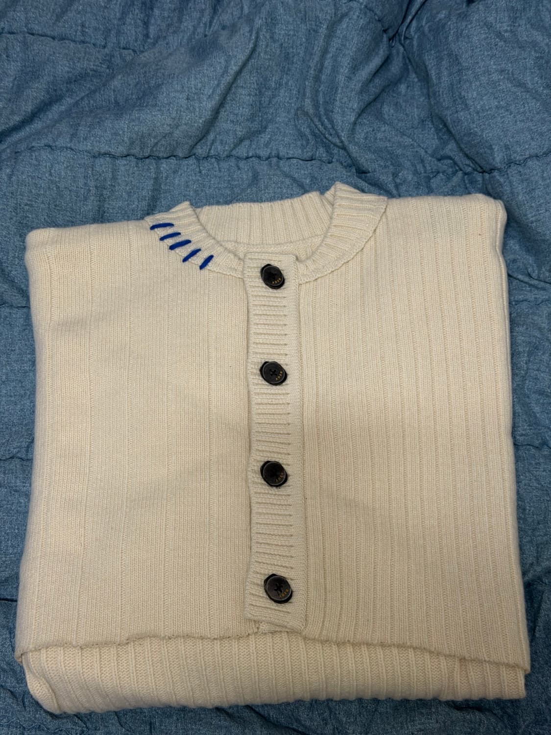 아더에러 slem cardigan a2 상품이미지1