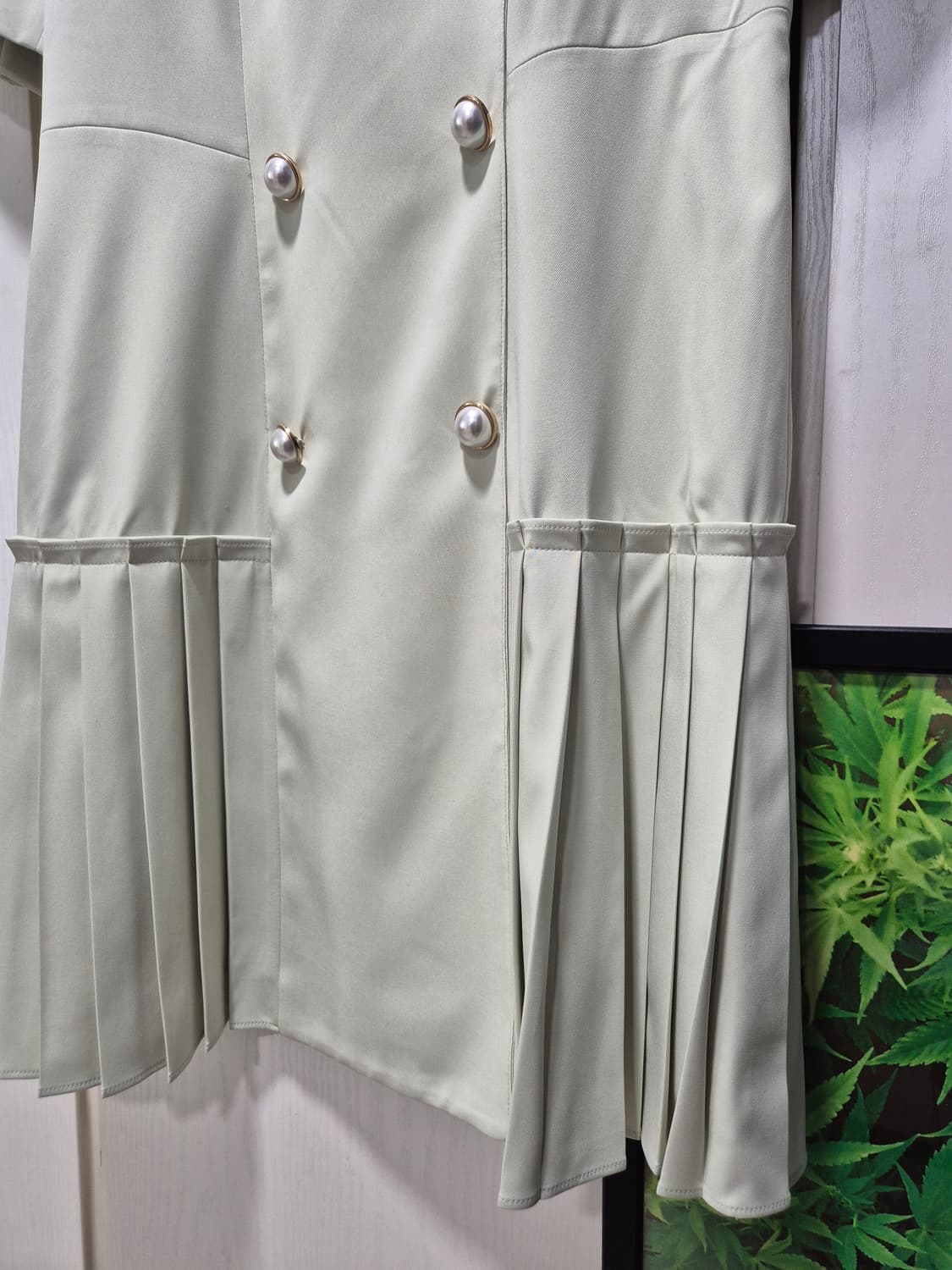 (세일)(새상품)마리끌레르 민트 더블버튼 플리츠 원피스 상품이미지2