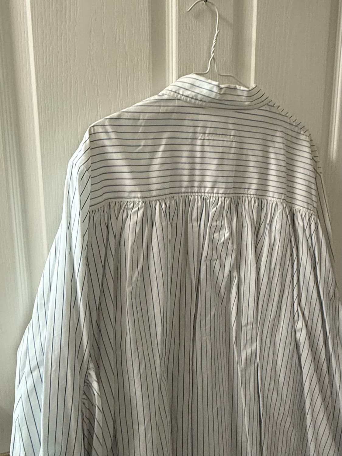 메종마르지엘라 mm6 스트라이프 프릴 셔츠 상품이미지6