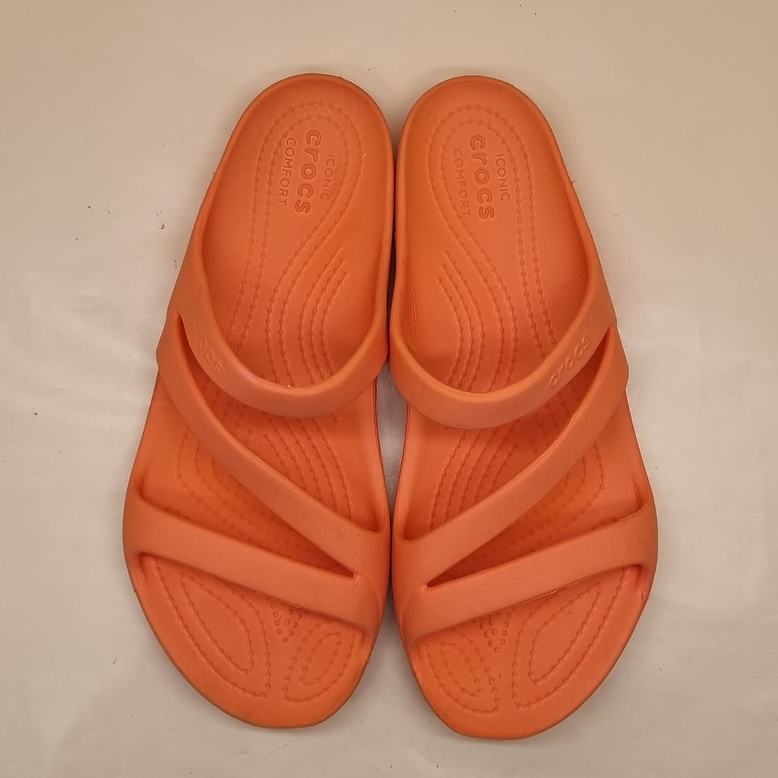 크록스 카디샌들 240 상품이미지2