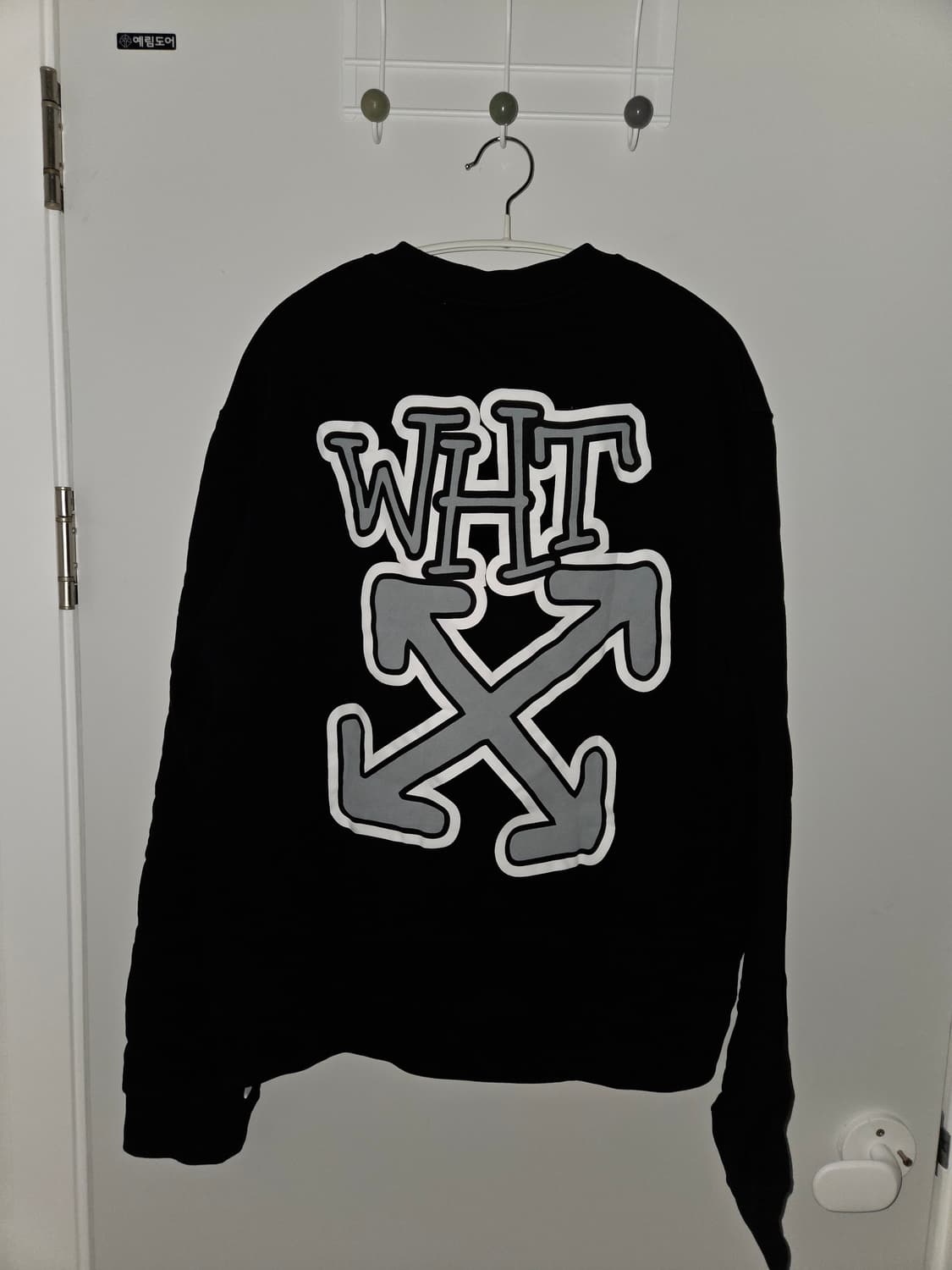 오프화이트 블랙 칼로스 어로우 맨투맨 상품이미지2