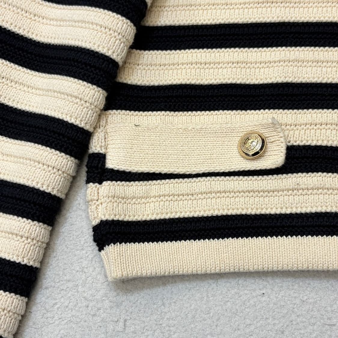 MASSIMO DUTTI 스트라이프 크롭 가디건 S 상품이미지4