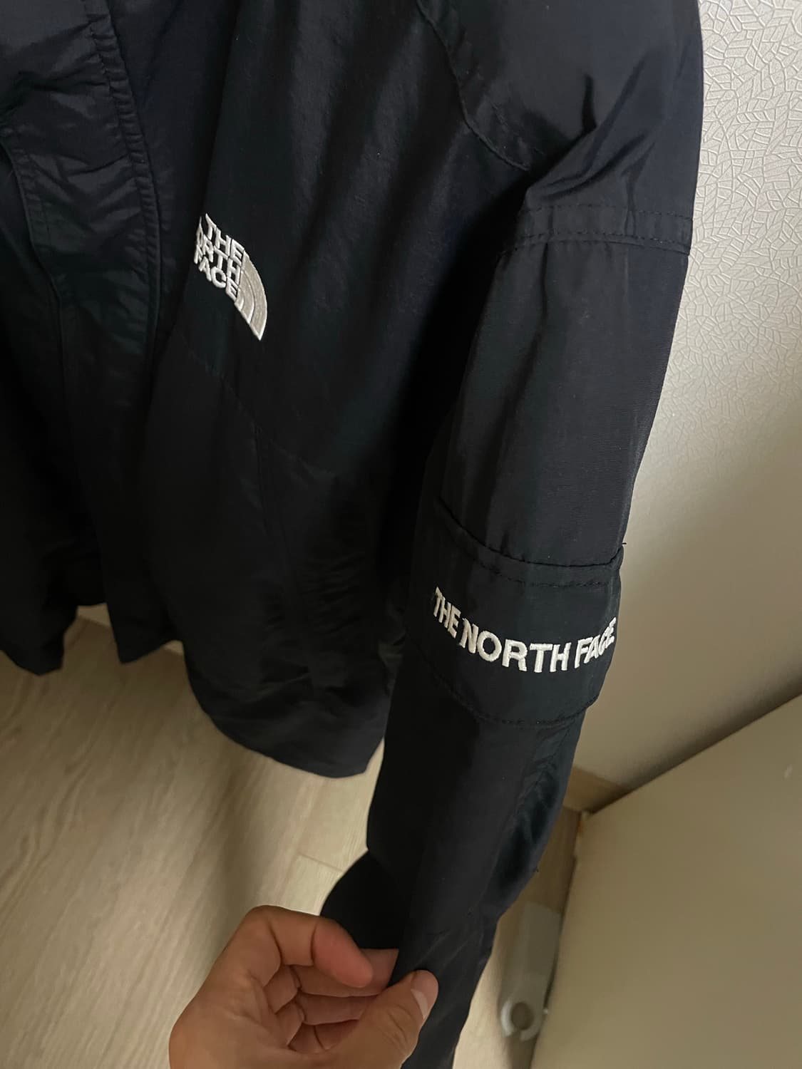 노스페이스 바람막이 상품이미지2