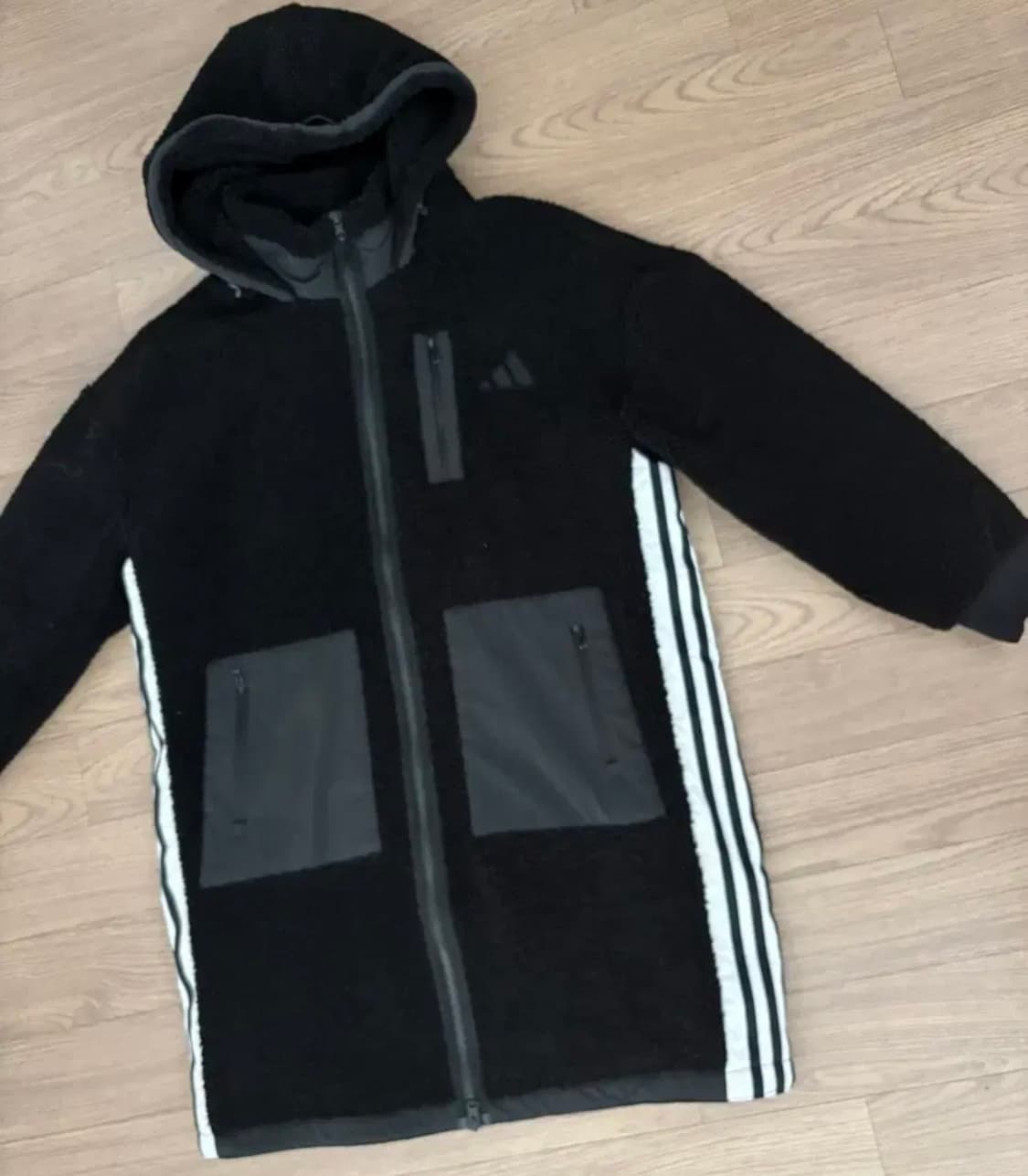 아디다스 간절기용 후리스 양털 뽀글이 쉐르파 후드 자켓 여성sm 오버핏 상품이미지1