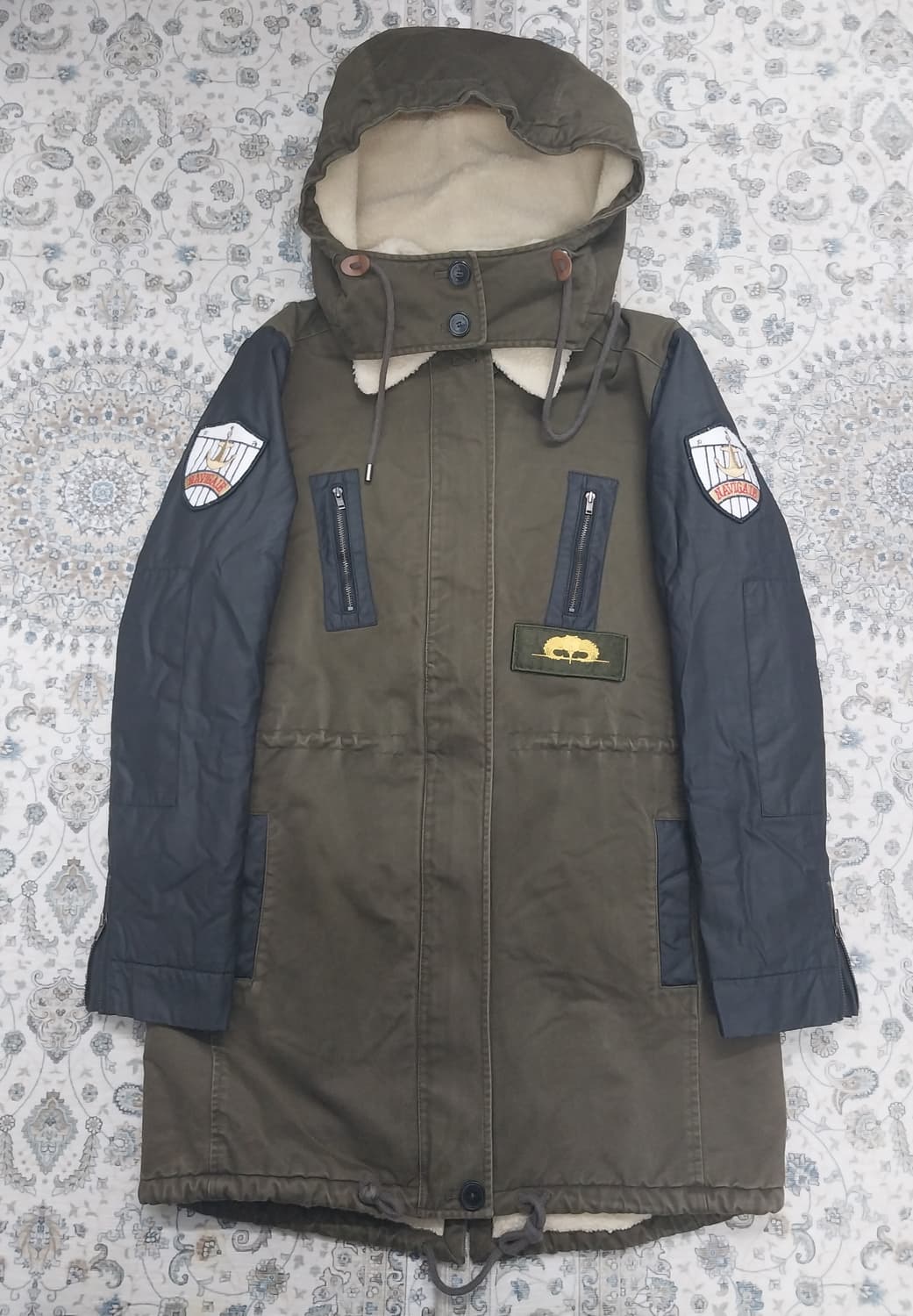 라코스테 패치 후드 부클 롱 야상 점퍼 34 (55반까지) 상품이미지1