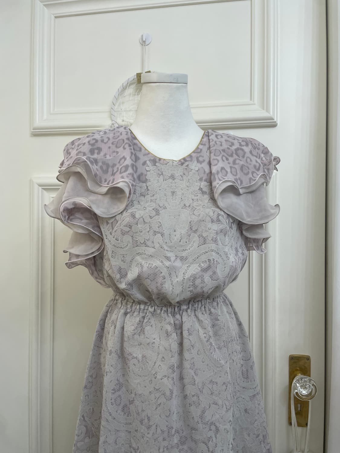 purple gray leopard ruffle sleeve opc 상품이미지5