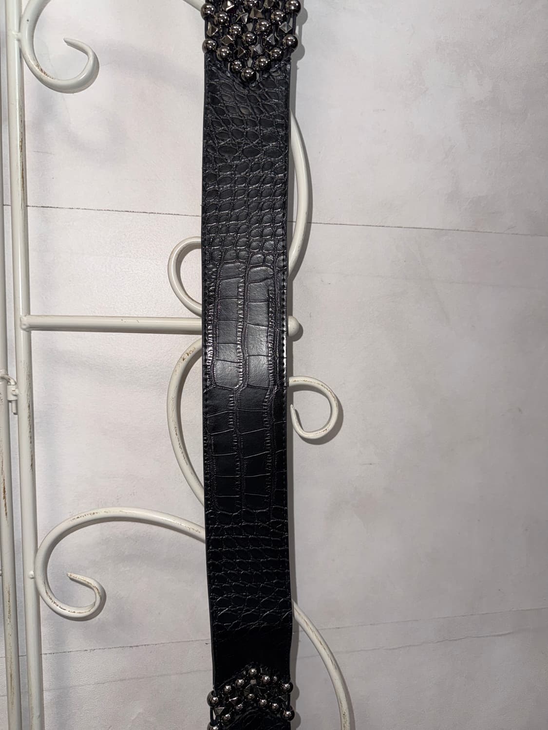 Black python cubic stud ball hook belt 상품이미지5